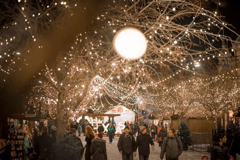 Ottawa il christmas market - When: November 26th 2021 – December 22nd 2021. Hours and schedule of events change by weekend so check out further details here. Where: Casino Lac-Leamy Plaza, Marché Way, Ottawa. The highly anticipated Ottawa Christmas Market is opening this Friday, November 26th for the holiday season! This year's market is set to be filled …